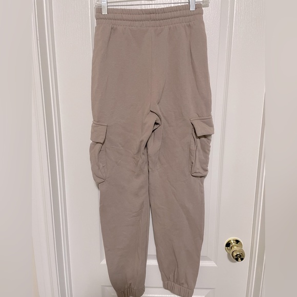 Zara - Cargo Style Jogger - Picture 2 of 5